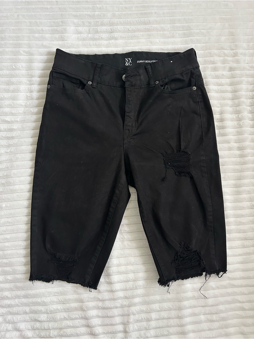 New York & Company Black Distressed Curvy Sculpt Women's Bermuda Shorts